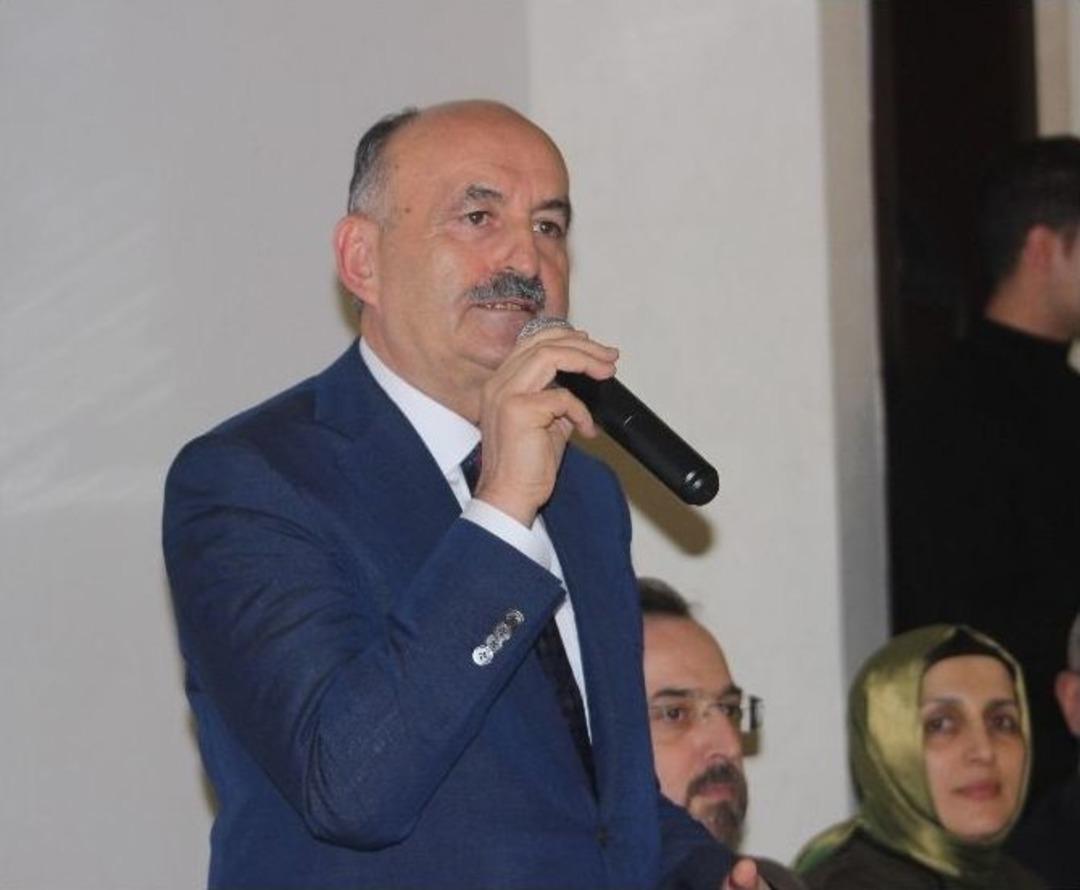 Bakan M&uuml;ezzinoğlu&rsquo;ndan &ldquo;yeni Anayasa&rdquo; A&ccedil;ıklaması