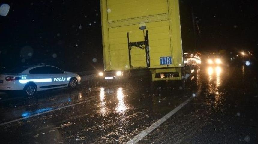 Pozantı Tem Otoyolu&rsquo;nda Zincirleme Trafik Kazası: 10 Yaralı