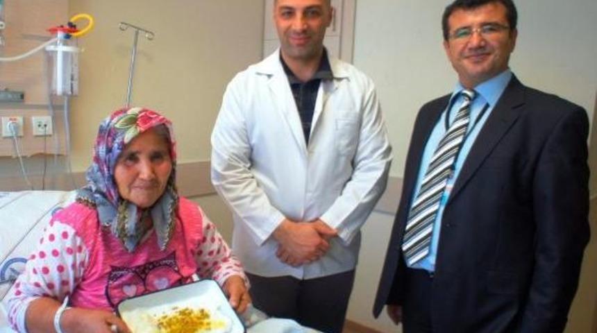 Safra Kesesinden 208 Taş &Ccedil;ıktı