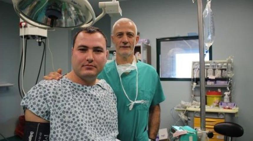 '&ccedil;ifte Sağlamalı' Beyin Ameliyatı