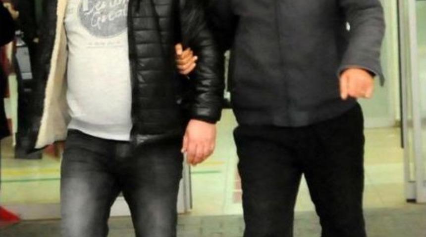 Nitelikli Yağma Ile Zorla Senet Imzalatmaya 11 Tutuklama