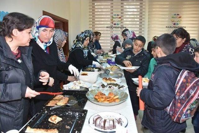 Kocasinan’da El Emekleri Halep İçin