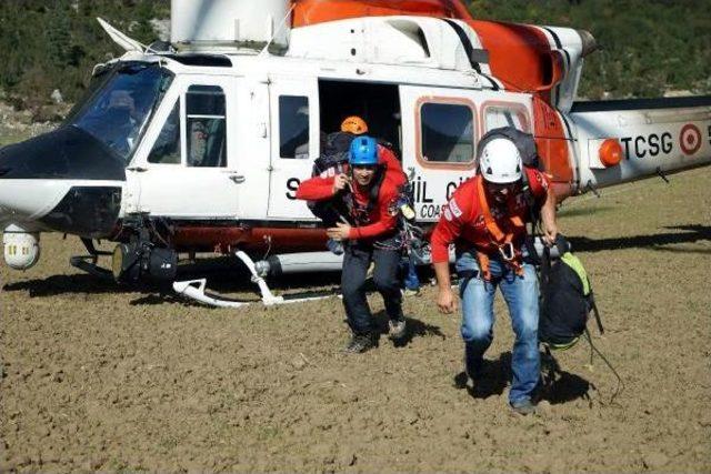 Turistler 'likya Yolu'nun Cazibesine Kapılıp Kayboluyor