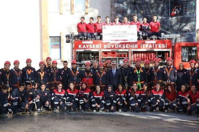 Kayseri İtfaiyesi 11 Ayda 4 Bin 563 Olaya Müdahale Etti