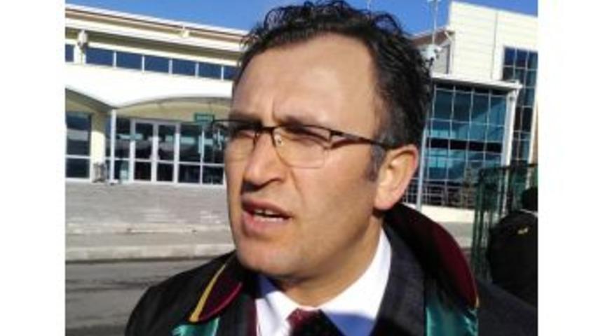 Hukuk&ccedil;ular Derneği Başkanı Sarı, Silivri&rsquo;de İlk Darbe Duruşması Hakkında A&ccedil;ıklama Yaptı