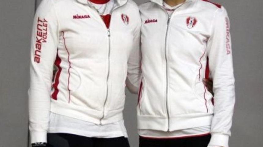 Samsun Anakent Voleybol Kadrosuna Takviye Yaptı