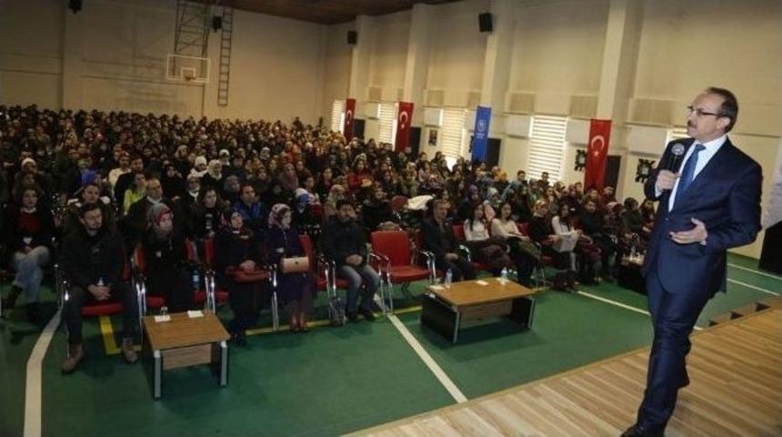 Muş&rsquo;ta &lsquo;demokrasi Ve Etik&rsquo; Semineri