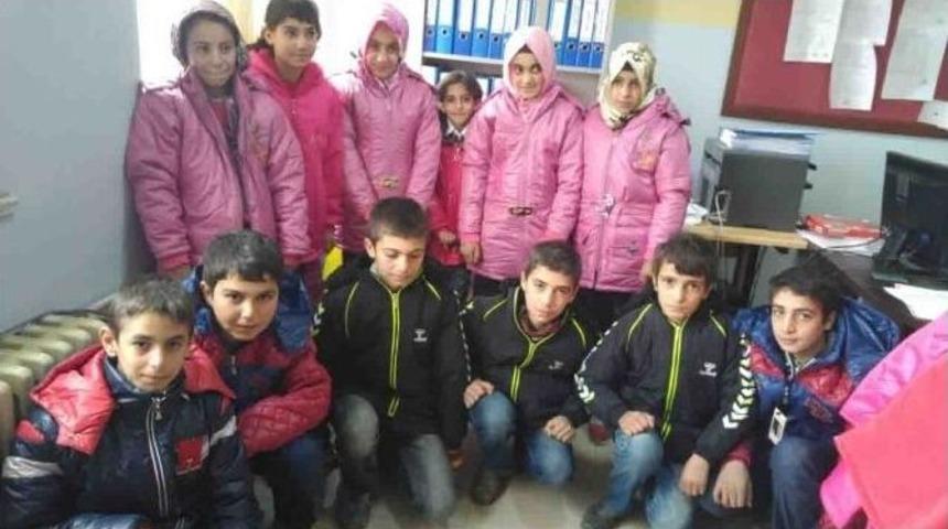 Duyarlı &Ouml;ğretmenden Anlamlı Kampanya