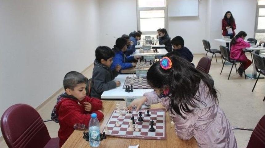 Muş&rsquo;ta Satran&ccedil; Turnuvası