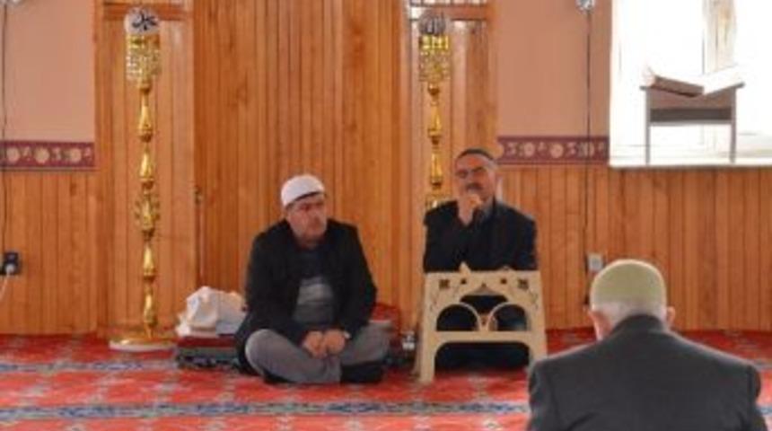 G&uuml;ny&uuml;z&uuml;&rsquo;nde Mehmet Akif Ersoy İ&ccedil;in Mevlit Okutuldu