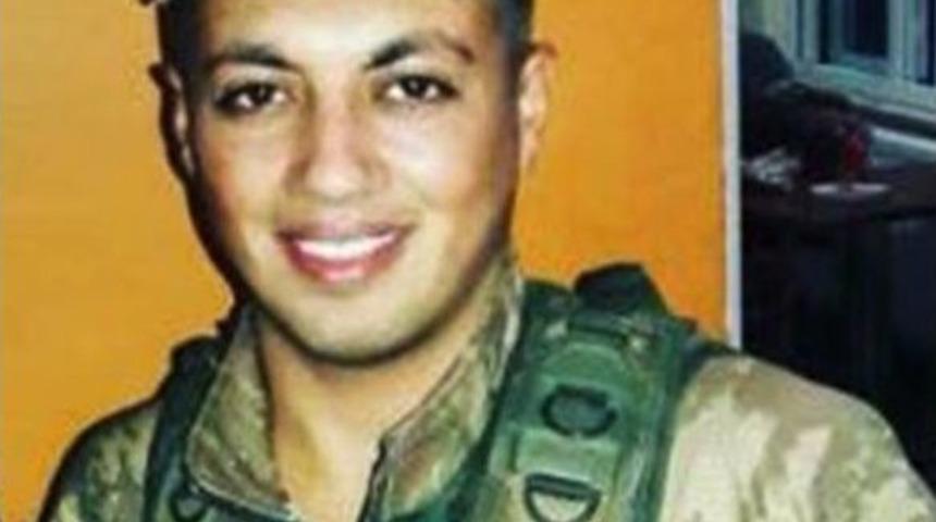 Fırat Kalkanı&rsquo;nda Yaralanan Asker Şehit Oldu