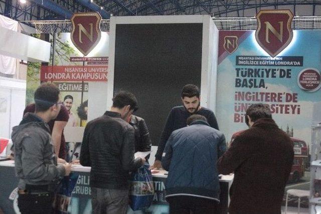 Nişantaşı Üniversitesi Standına Yoğun İlgi