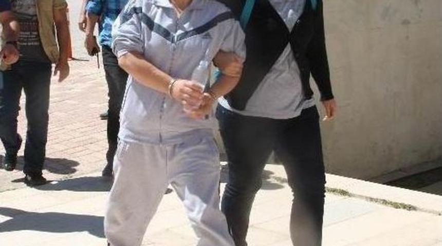 Ayrıldığı Sevgilisini &Ouml;ld&uuml;ren Kadının Yargılanmasına Başlandı