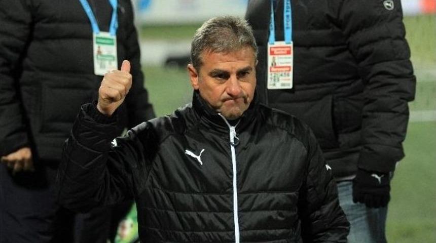 Hamzaoğlu&rsquo;nun İstifasına Bursaspor&rsquo;dan Onay &Ccedil;ıkmadı