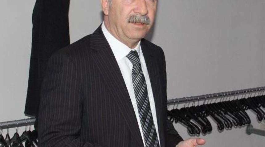 Edirne'de 'şeyh Bedreddin' Heykeli Tartışması