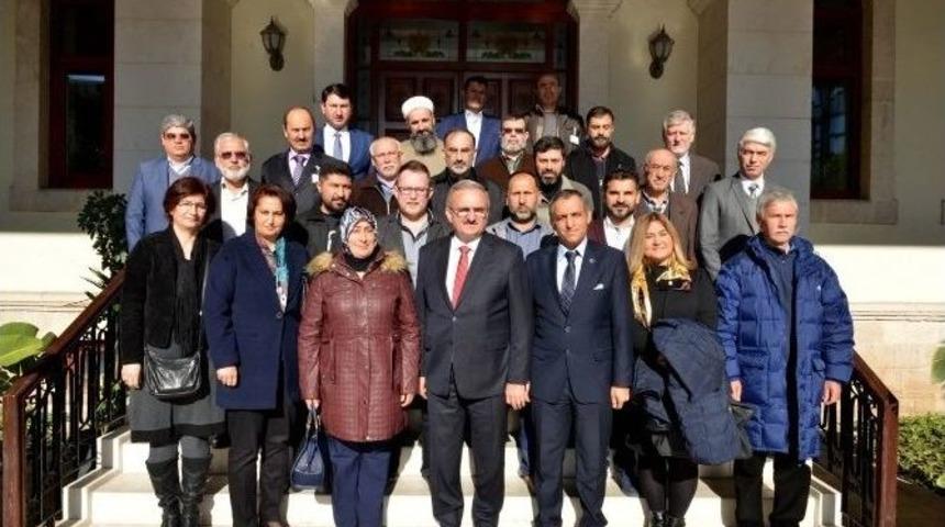 Vali Karaloğlu&rsquo;ndan Birlik Ve Beraberlik Vurgusu