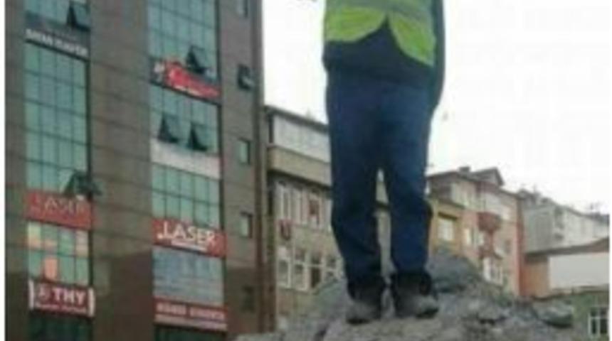 Rize Cumhuriyet Savcılığı Çektikleri Fotoğraf İle Atatürk’e Hakaret Eden İki Kişi Hakkında Soruşturma Başlattı