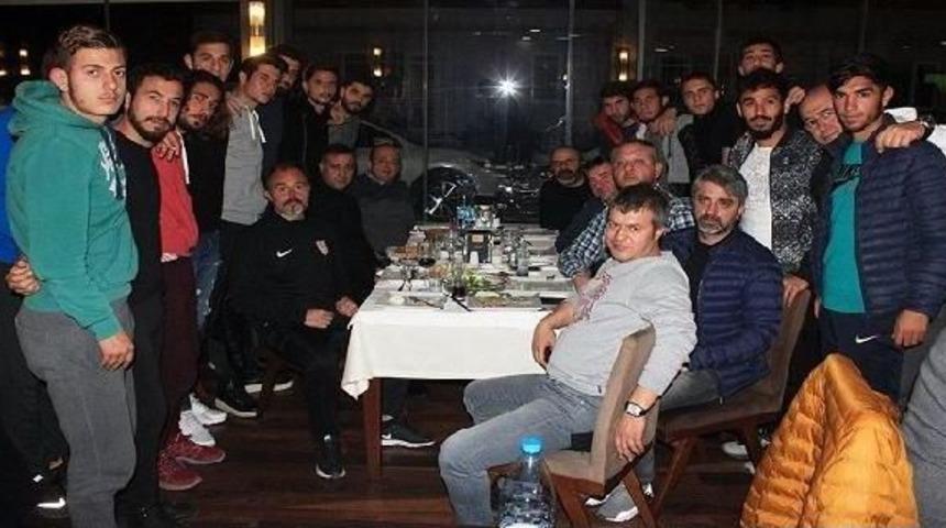 Karşıyaka'da Aday &Ccedil;ok