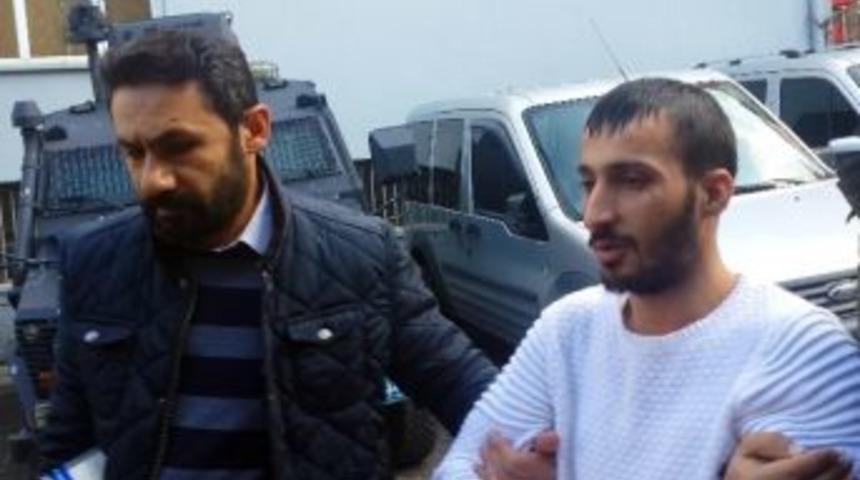 Uslanmaz Hırsız İmzada Yakalandı