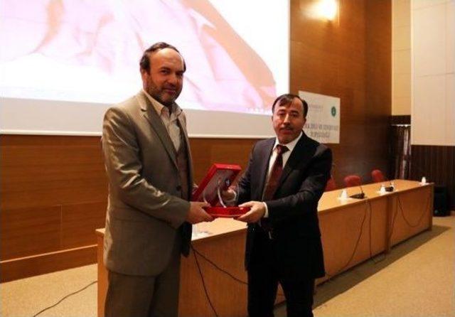 Kırıkkale Üniversitesi’nde Mehmet Akif Konferansı