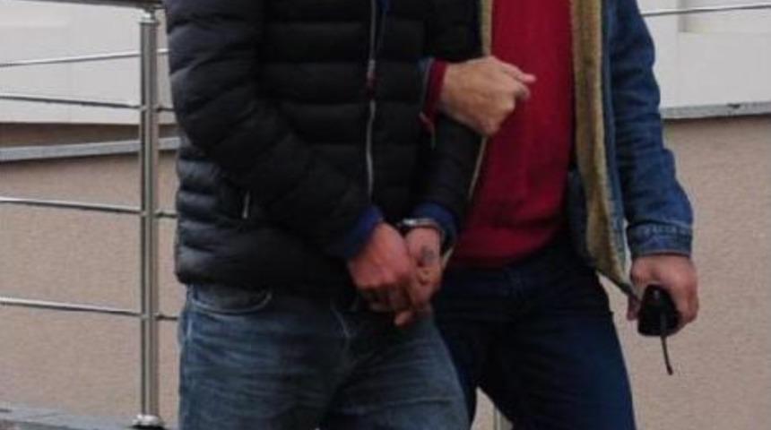 Ayakkabı Hırsızı Tutuklandı