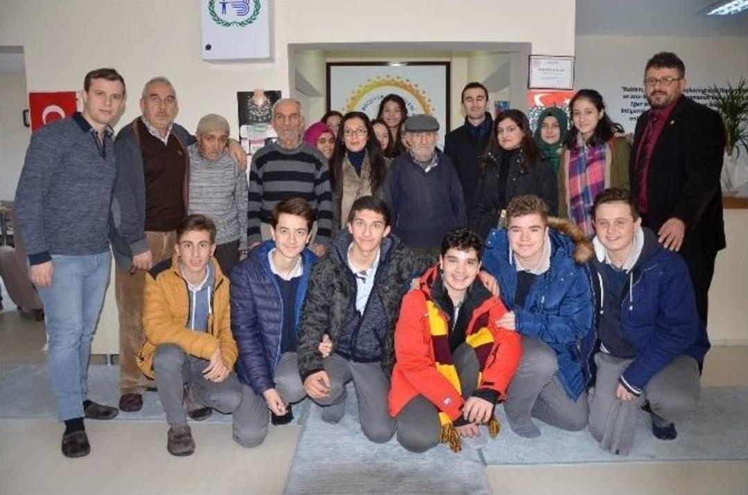 &Ouml;ğrencilerden Aceze Evine Ziyaret
