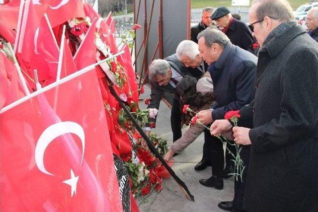 Emekli Diplomatlardan Teröre Tepki Yürüyüşü