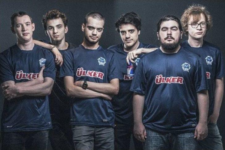 2016’da Ülkemizi Başarıyla Temsil Ettiler G4