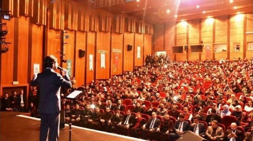 İzmit&rsquo;te D&uuml;zenlenen Mekke&rsquo;nin Fethi Etkinliği B&uuml;y&uuml;k İlgi G&ouml;rd&uuml;