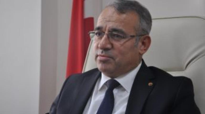 Ak&uuml; Fen Edebiyat Fak&uuml;ltesi Dekanı Fet&ouml;&rsquo;den G&ouml;zaltına Alındı