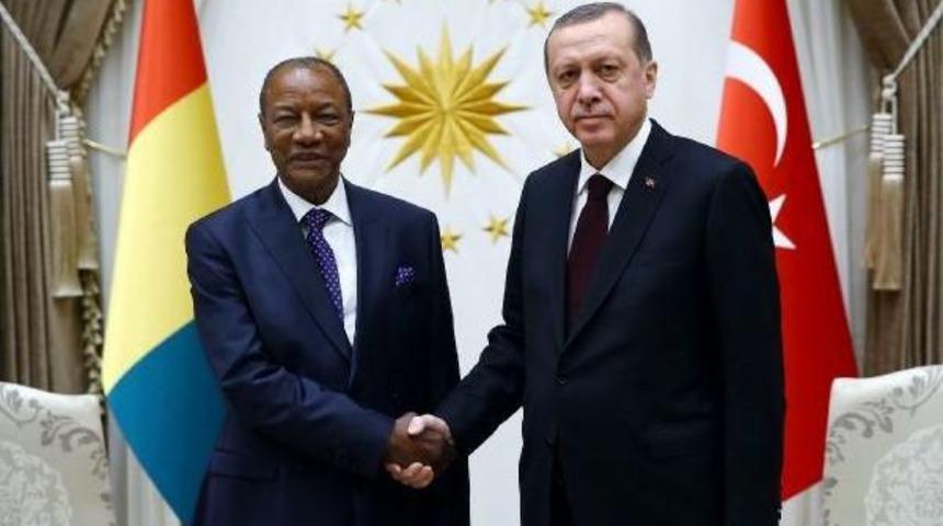 Cumhurbaşkanı Erdoğan, Gine Cumhurbaşkanı Alpha Conde'yi Resmi T&ouml;renle Karşıladı (2)