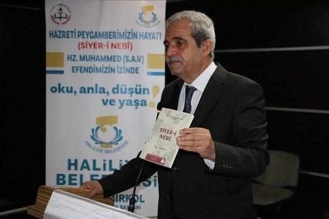 Haliliye Belediyesi Okullarda Kitap Dağıtımını Sürdürüyor