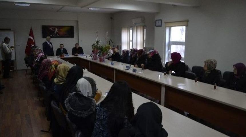 H&uuml;nerli Eller İle &Ccedil;ekmen Bezi Hayat Bulacak