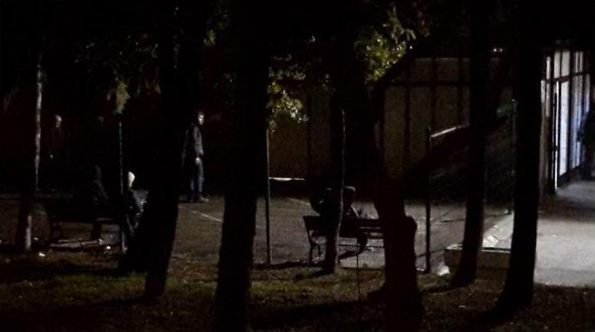 Sokakta Yaşayan Evsizler Spor Salonunda Toplandı