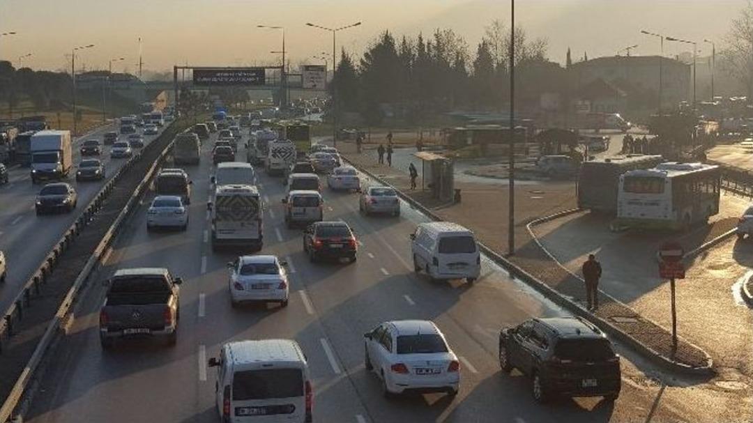İzmir Yolu Ve Acemler&rsquo;deki D&uuml;ğ&uuml;m &Ccedil;&ouml;z&uuml;lecek