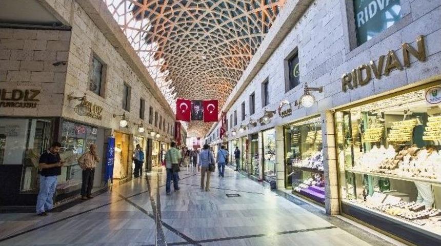 Bursa&rsquo;nın Tarihi &Ccedil;arşıları Avm&rsquo;ler İle Yarışacak