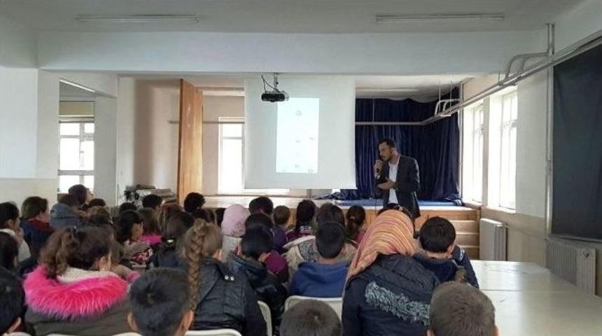 &Ouml;ğrencilere Sosyal Proje Bilgilendirmesi