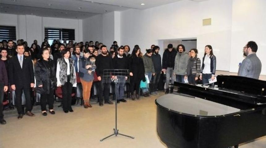 Om&uuml;&rsquo;de 2017&rsquo;ye Merhaba Konseri