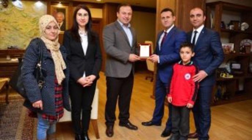 Uluslararası T&uuml;rk D&uuml;nyası Bilim Ve K&uuml;lt&uuml;r Şenliği&rsquo;nde Erbaa&rsquo;yı Temsil Ettiler