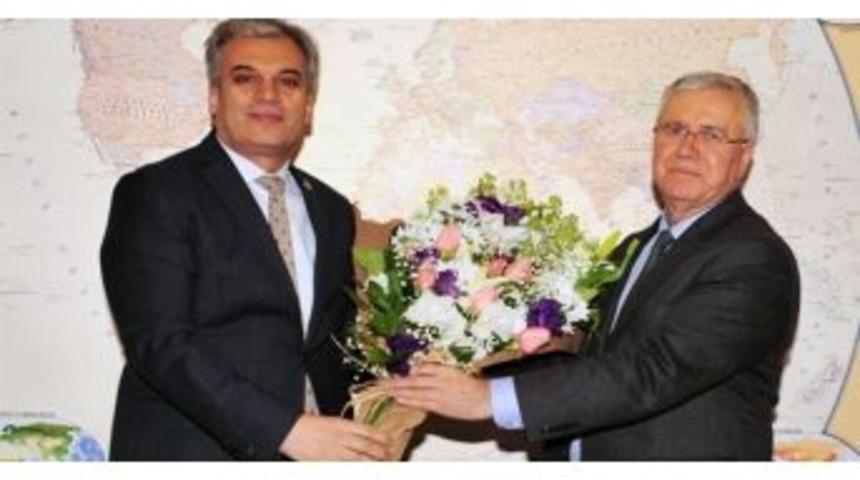 T&uuml;rktob&rsquo;un Yeni Y&ouml;netimi G&ouml;rev Dağılımını Yaptı