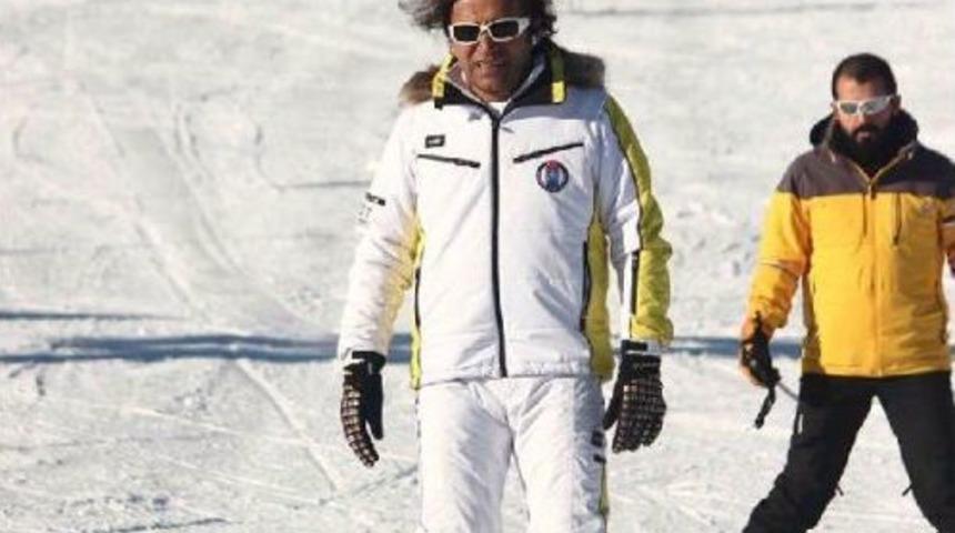 Uludağ&rsquo;Da Kar Kalınlığı 1 Metreyi Aştı