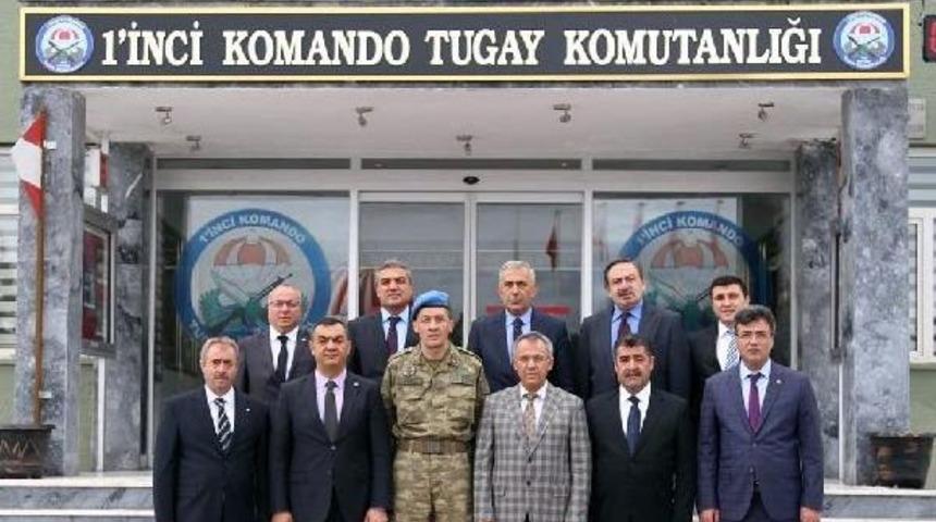 Kayso&rsquo;Dan, 1&rsquo;Inci Komando Tugayı'na Ziyaret