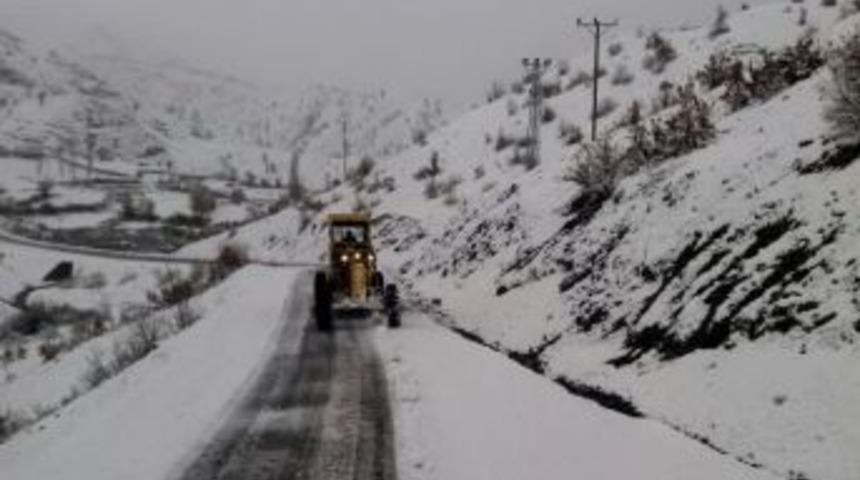 Adıyaman&rsquo;da 55 Yerleşim Birimine Ulaşım Sağlanamıyor