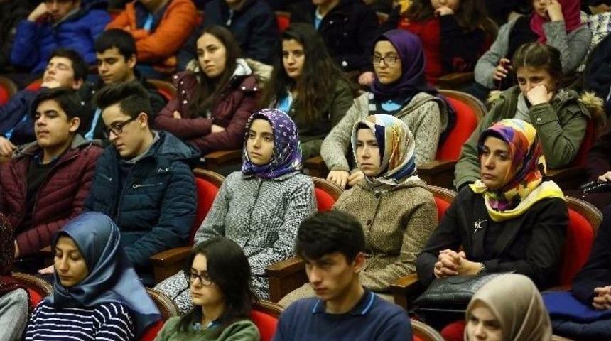 Mehmet Akif&rsquo;in Torunu Argon: &ldquo;kurtuluş Savaşı&rsquo;nda Dedemle Anadolu&rsquo;yu Gezmeyi İsterdim&rdquo;