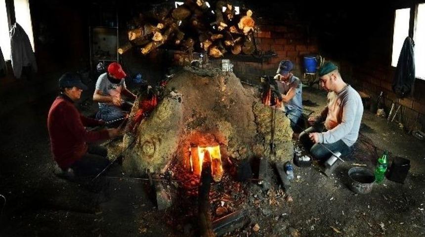 Manisalı Fotoğraf&ccedil;ılar Nazark&ouml;y&rsquo;&uuml; Gezdi