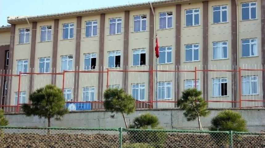 Silivri&rsquo;de İlkokul &Ouml;ğrencilerinden Askerlere Destek