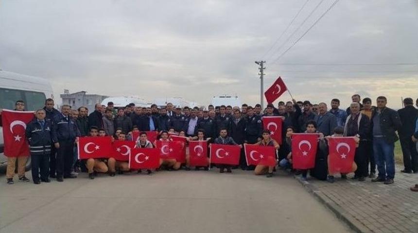 Servis Şof&ouml;rlerinden "ter&ouml;re Lanet" Konvoyu