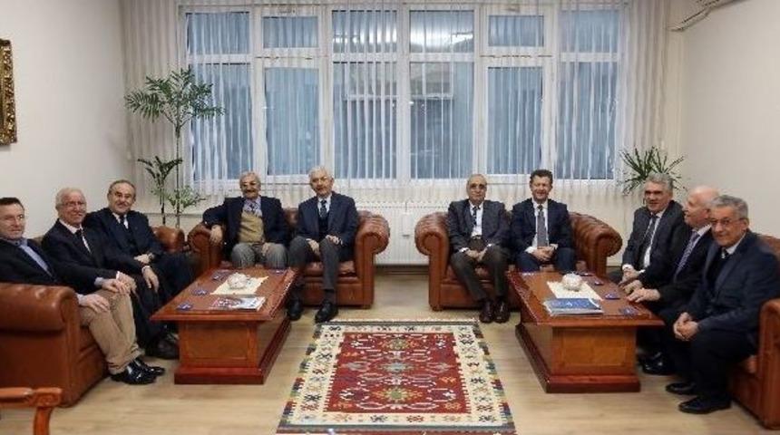 Bah&ccedil;elievler Kaymakamından İhlas Vakfı&rsquo;na Ziyaret