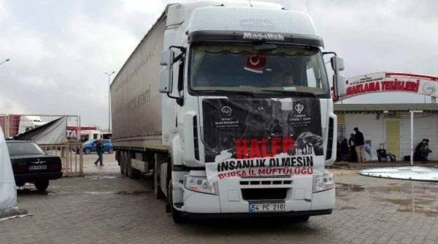 Halep I&ccedil;in Toplanan Yardımlar Kilis'ten Ulaştırılıyor