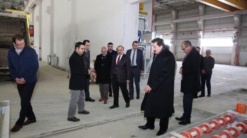 Vali Ustaoğlu: "tesis Türkiye’de Ki Sayılı Örneklerden"